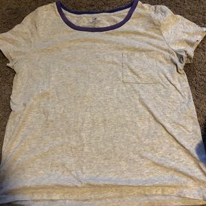 American eagle T-shirt